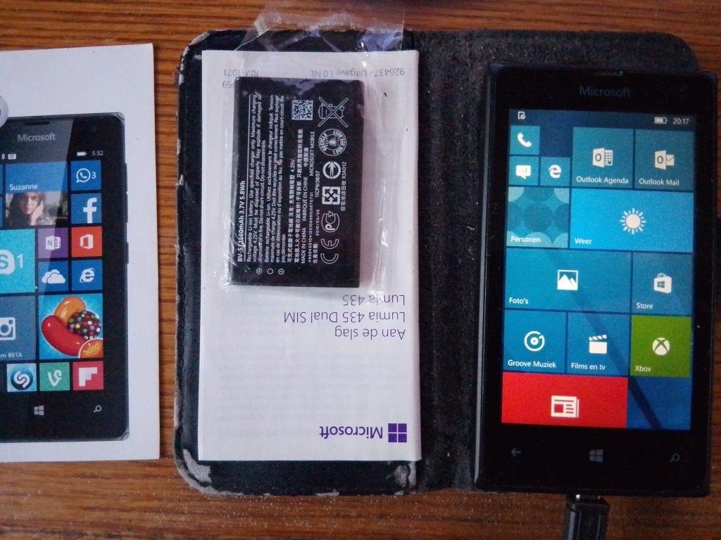 Nokia Lumia 435 en 532 Dual SIM met Windows Phone 8.1, Ophalen, Overige modellen, Zwart, Touchscreen