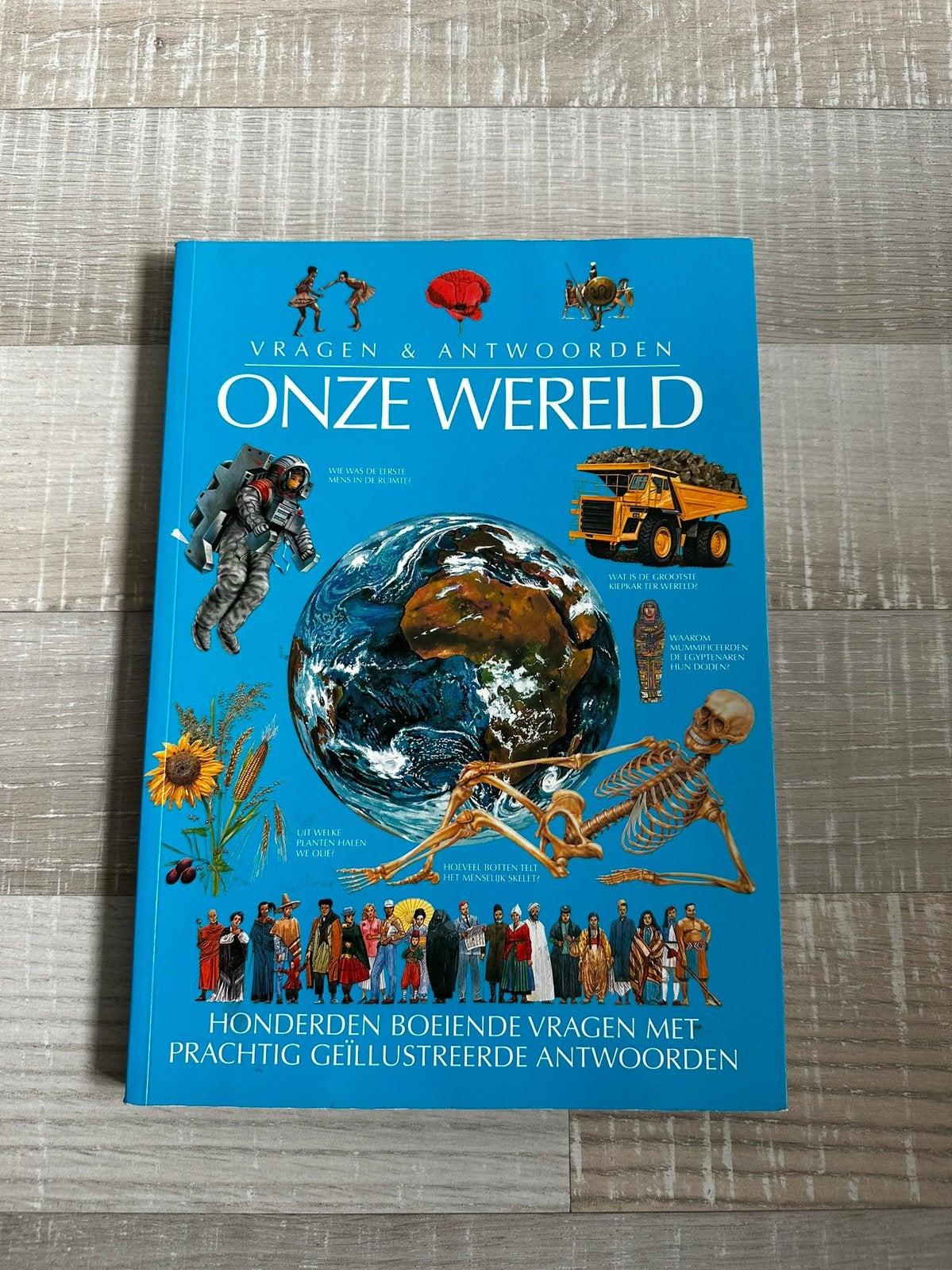 Kennisboek vragen en antwoorden onze wereld, Ophalen of Verzenden, Gelezen, Algemeen