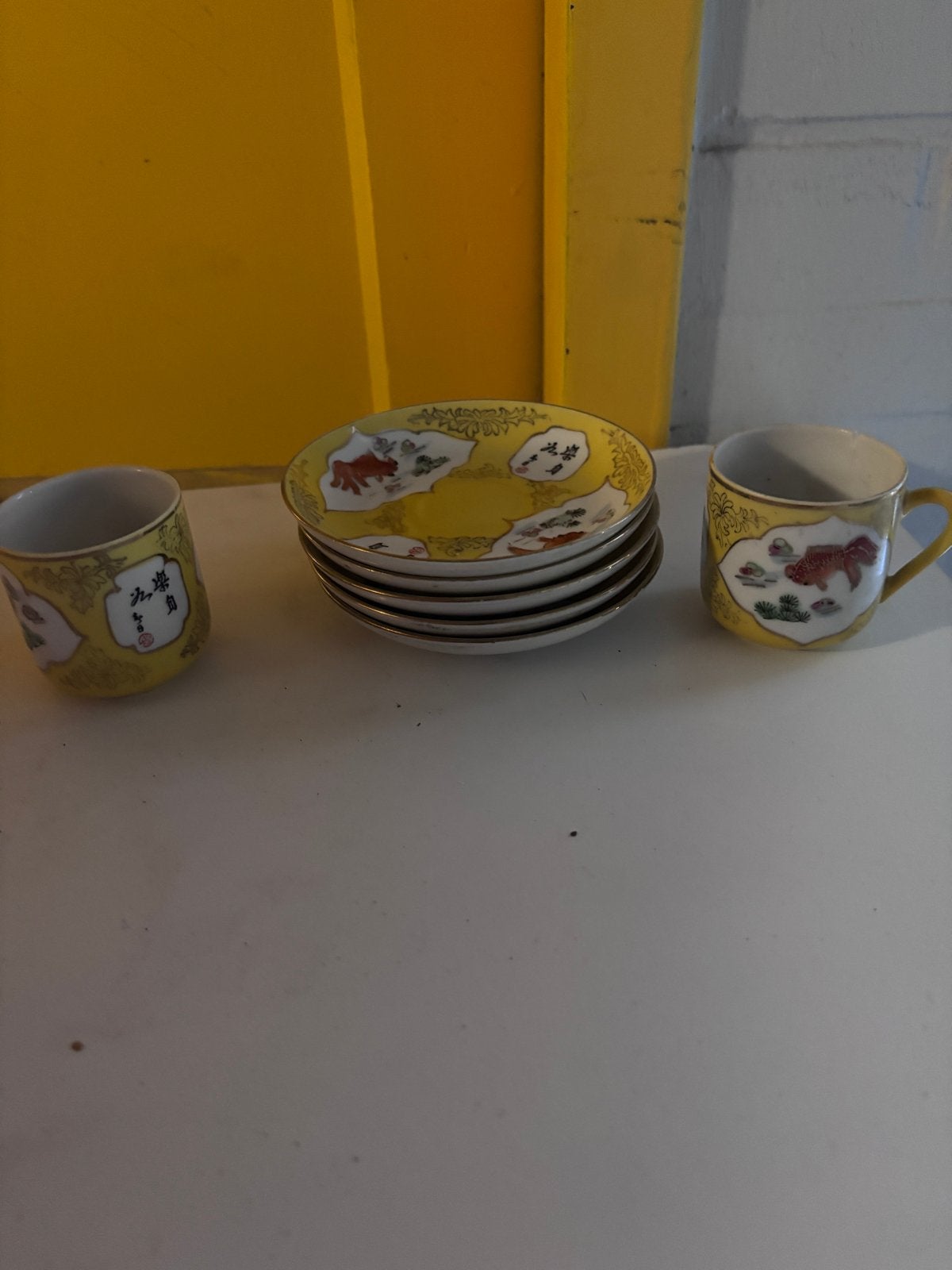 Vintage Gele Chinese Kopjes en Schotels Set, Ophalen of Verzenden