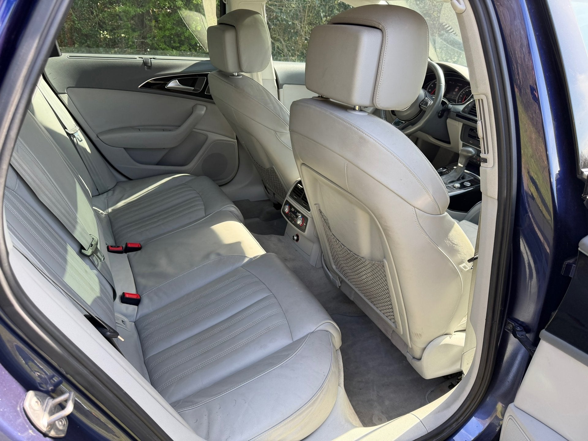 Foto 9 van Audi A6 3.0 TFSI quattro S-Line | Schuif/Kanteldak + Lederbe