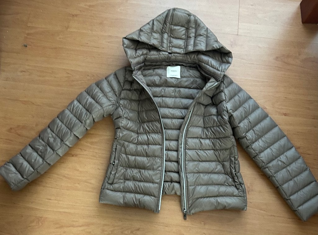 Beige /grijs /zandkleur zomer jas kort maat L: ZGAN, Maat 42/44 (L), Ophalen of Verzenden, Zo goed als nieuw, Overige kleuren