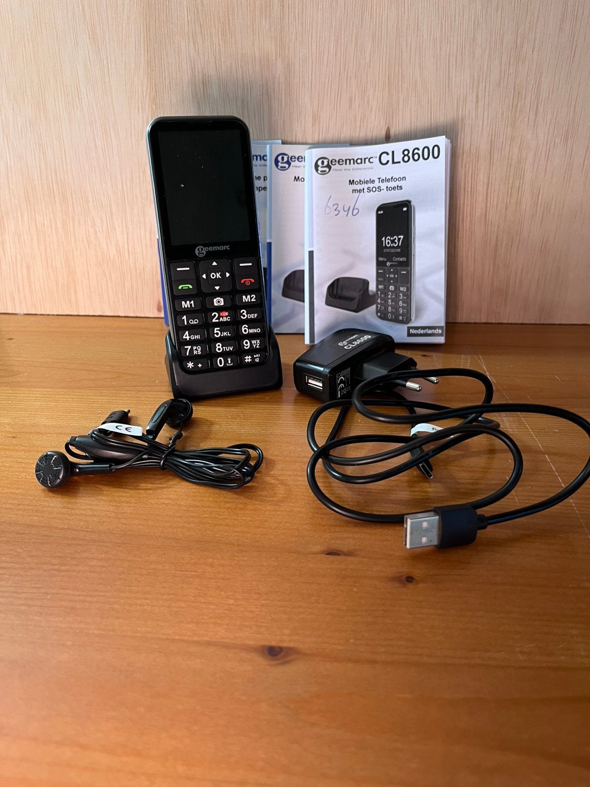 Seniorentelefoon Geemarc CL8600 4G, Ophalen of Verzenden, Zo goed als nieuw