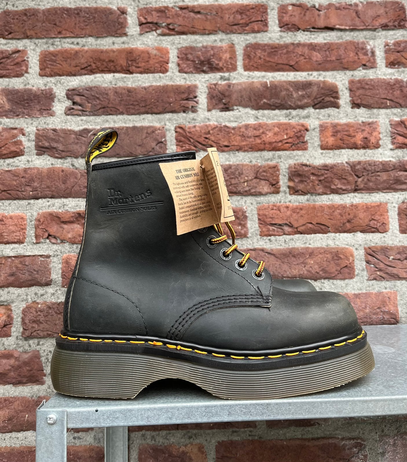 Dr. Martens 8499 MIE Buzz zool maat Uk 6/ Eu 39, Dr. Martens, -, Zwart, -