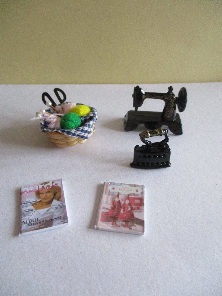 poppenhuis naaimachine + acc., Ophalen of Verzenden, Zo goed als nieuw, Decoratie