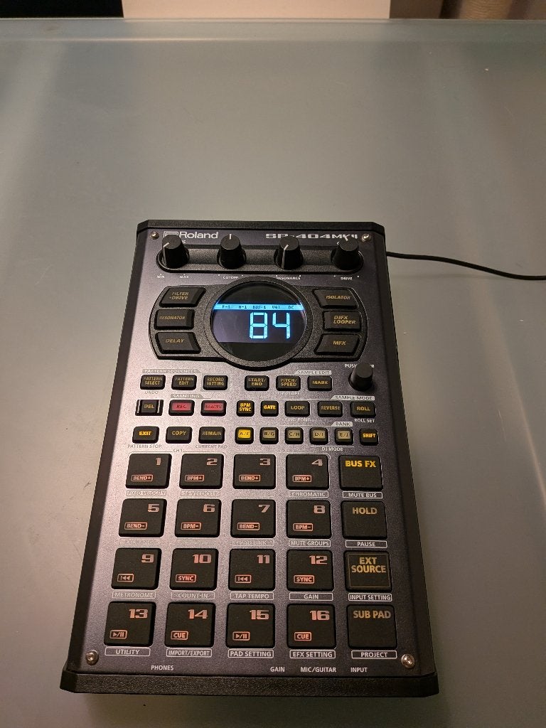 Roland SP-404MKII, Muziek en Instrumenten, Samplers, Ophalen, Zo goed als nieuw