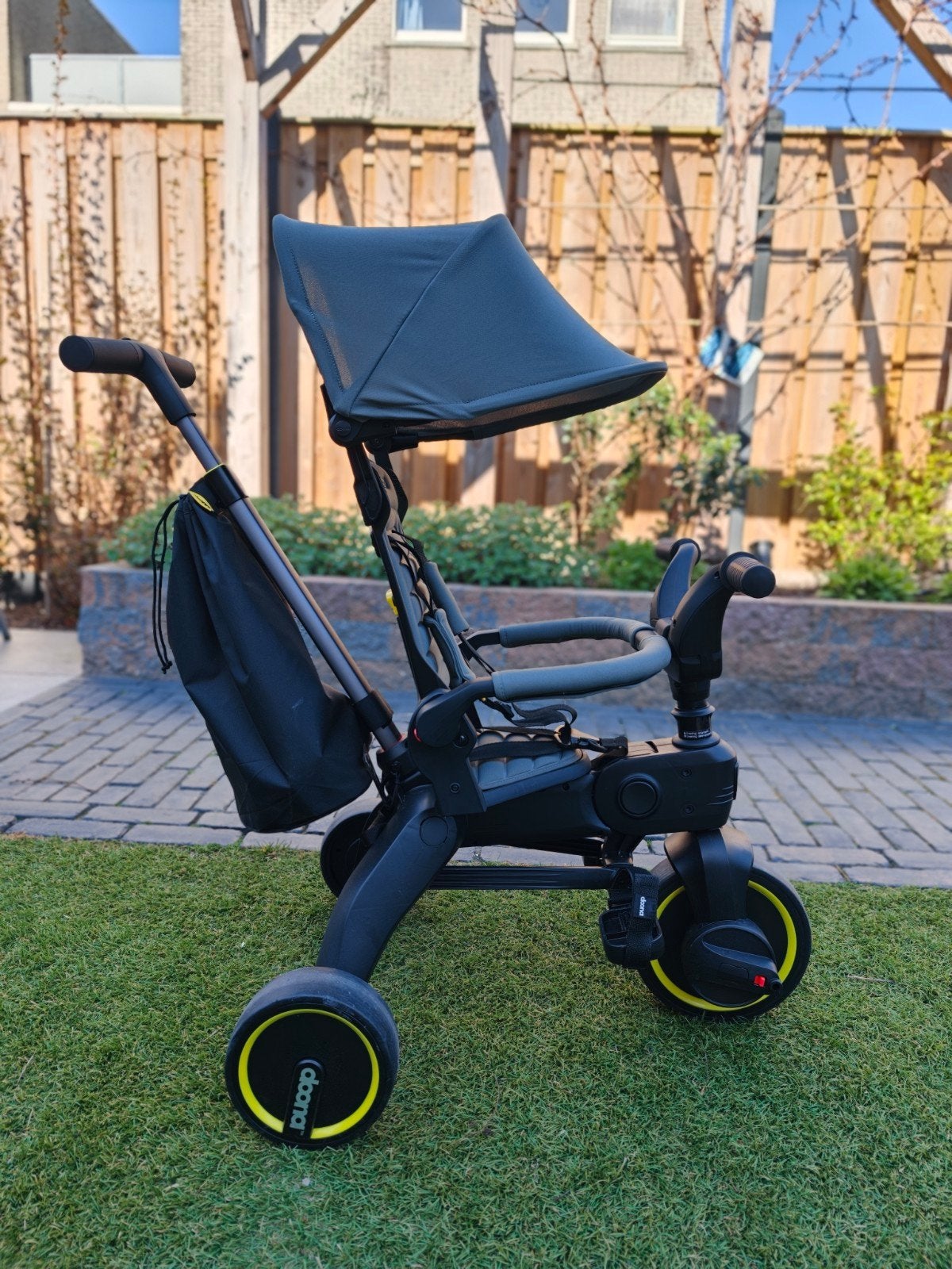 Doona Liki Trike S3: Zo goed als nieuw, Ophalen, Zo goed als nieuw, Loopfiets