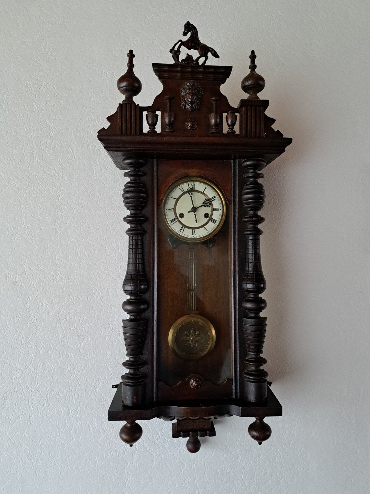 TE KOOP 2 MOOIE HANGKLOKKEN, Antiek en Kunst, Antiek | Klokken, Ophalen