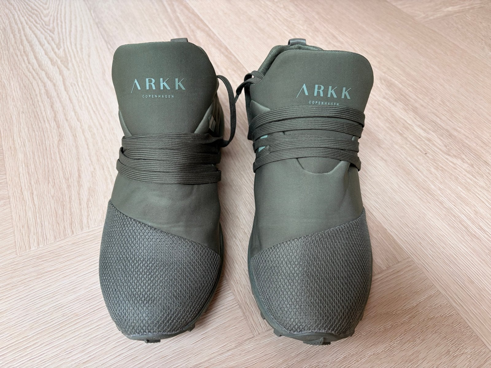 ARKK Copenhagen Sneakers - ZGAN - Maat 40, Kleding | Dames, Schoenen, Ophalen of Verzenden, Groen, Sneakers of Gympen, Zo goed als nieuw