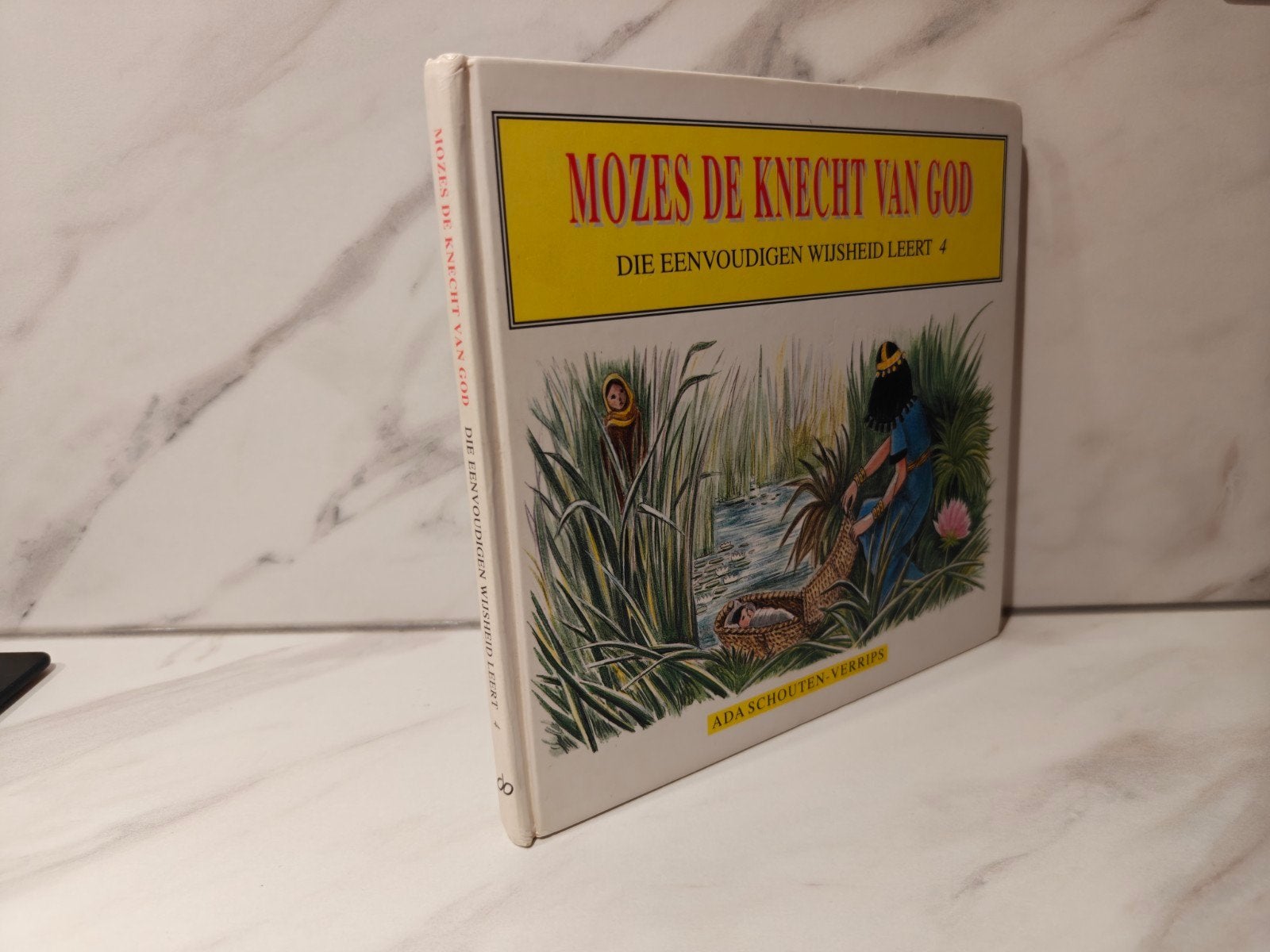 Ada Schouten- Verrips. Mozes de knecht van God., Ophalen of Verzenden, Gelezen, Christendom | Protestants