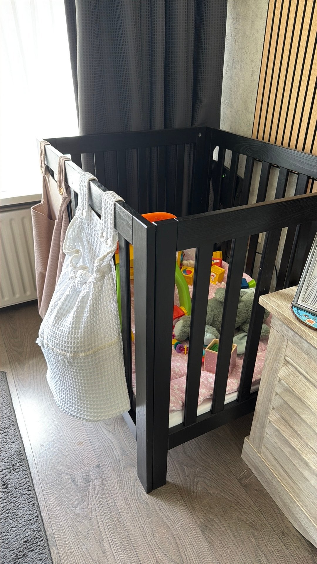 Box met boxmatras en kleed, in hoogte verstelbaar, Ophalen of Verzenden, Gebruikt, Vierkant, In hoogte verstelbaar