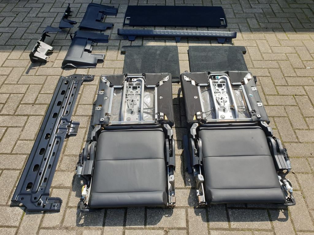 Landcruiser achterbank 7zit, Auto-onderdelen, Ophalen