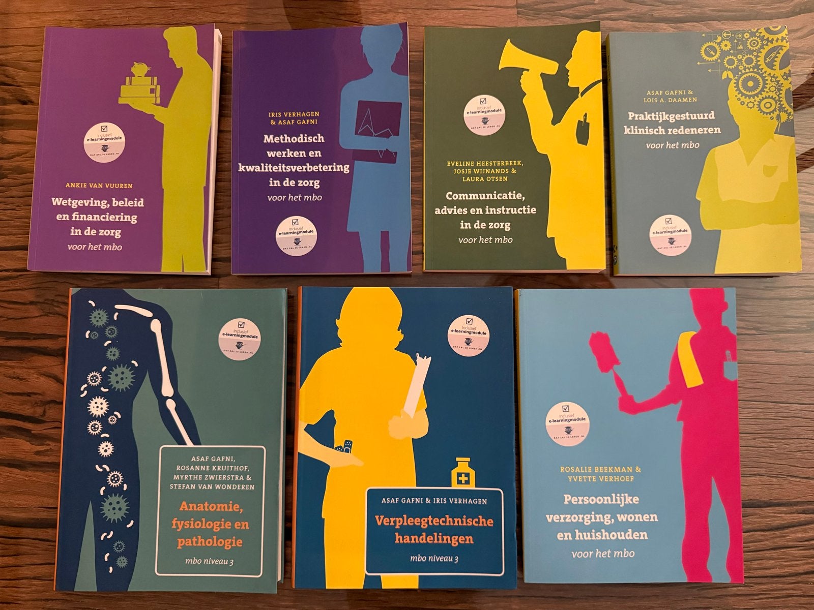 Leerboeken Zorg/Verzorgende IG MBO (7 boeken), Ophalen of Verzenden, Zo goed als nieuw, Overige niveaus, Overige vakken