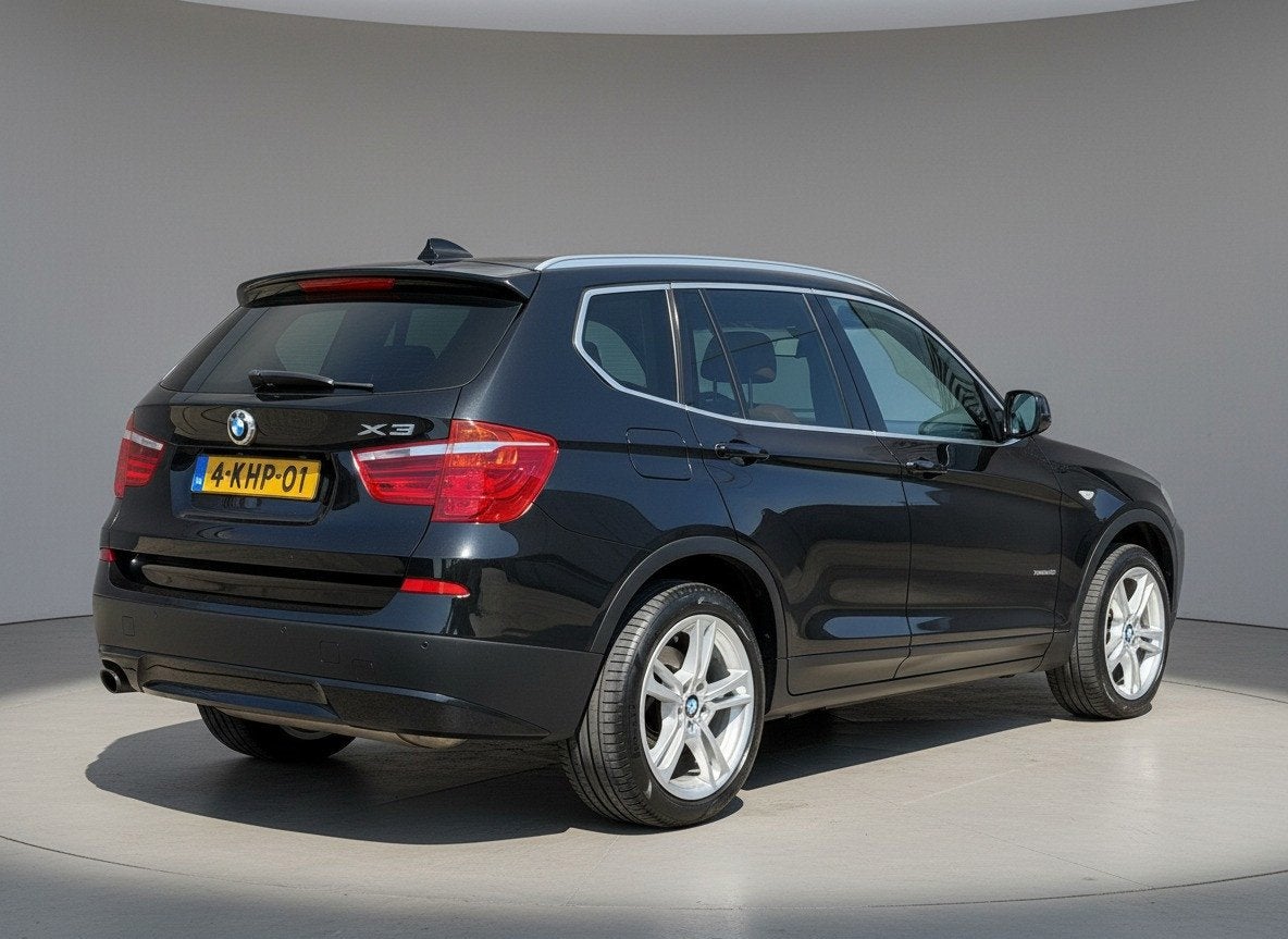 BMW X3 xDrive20i High Executive|M-pakket|Stoelverwarming|Led, Auto's, Euro 5, Gebruikt, 4 cilinders, 2000 kg
