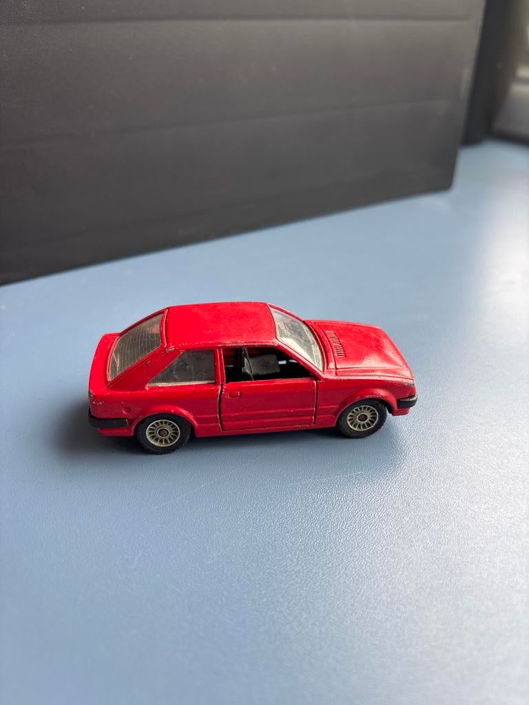 Ford Escort Solido, Hobby en Vrije tijd, Modelauto's | 1:43, Gebruikt, Auto, Overige merken, Ophalen of Verzenden