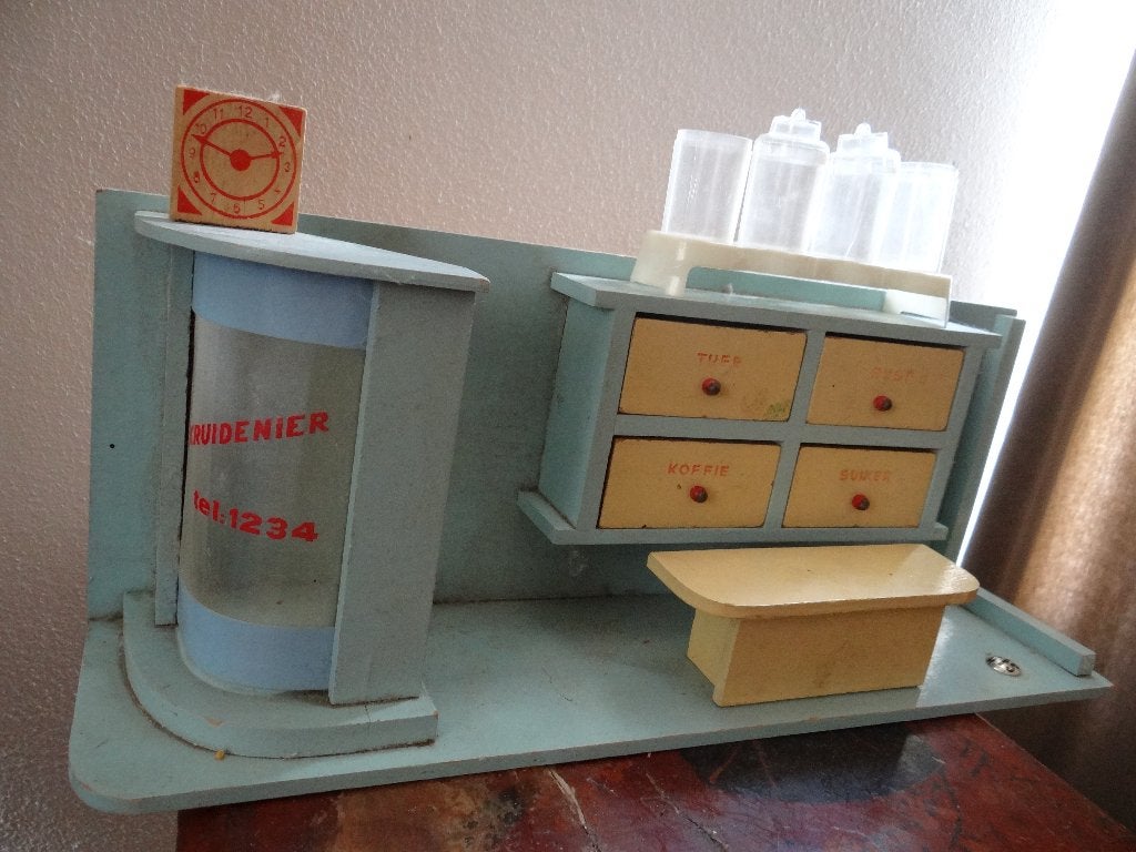 winkeltje voor poppenhuis, Ophalen, Gebruikt, Poppenhuis