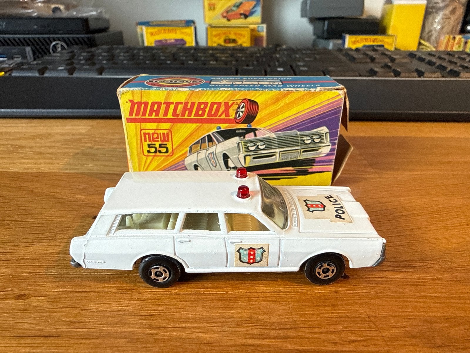Matchbox Superfast 55 Mercury Police Commuter in orig. box, Ophalen of Verzenden, Gebruikt, Auto