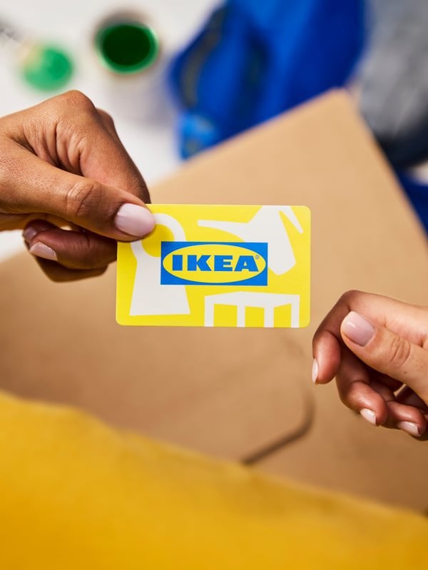 2 Ikea cadeaubonnen twv 495 euro!, Eén persoon, Cadeaubon