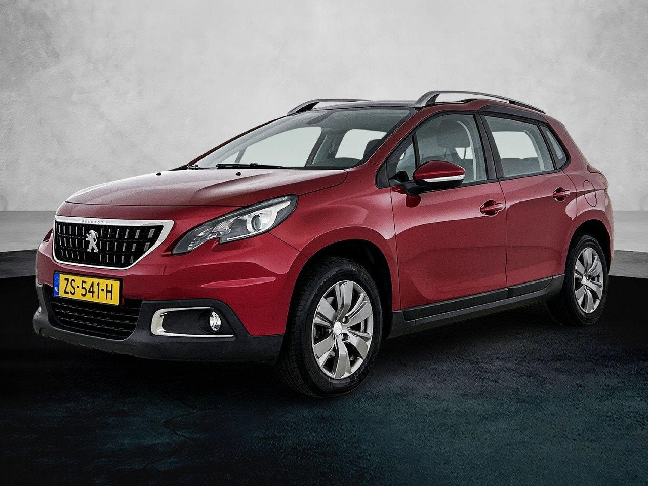 Peugeot 2008 1.2 130pk Blue Lion | Trekhaak | Panoramadak |, Auto's, Voorwielaandrijving, 1199 cc, 49 €/maand, Origineel Nederlands