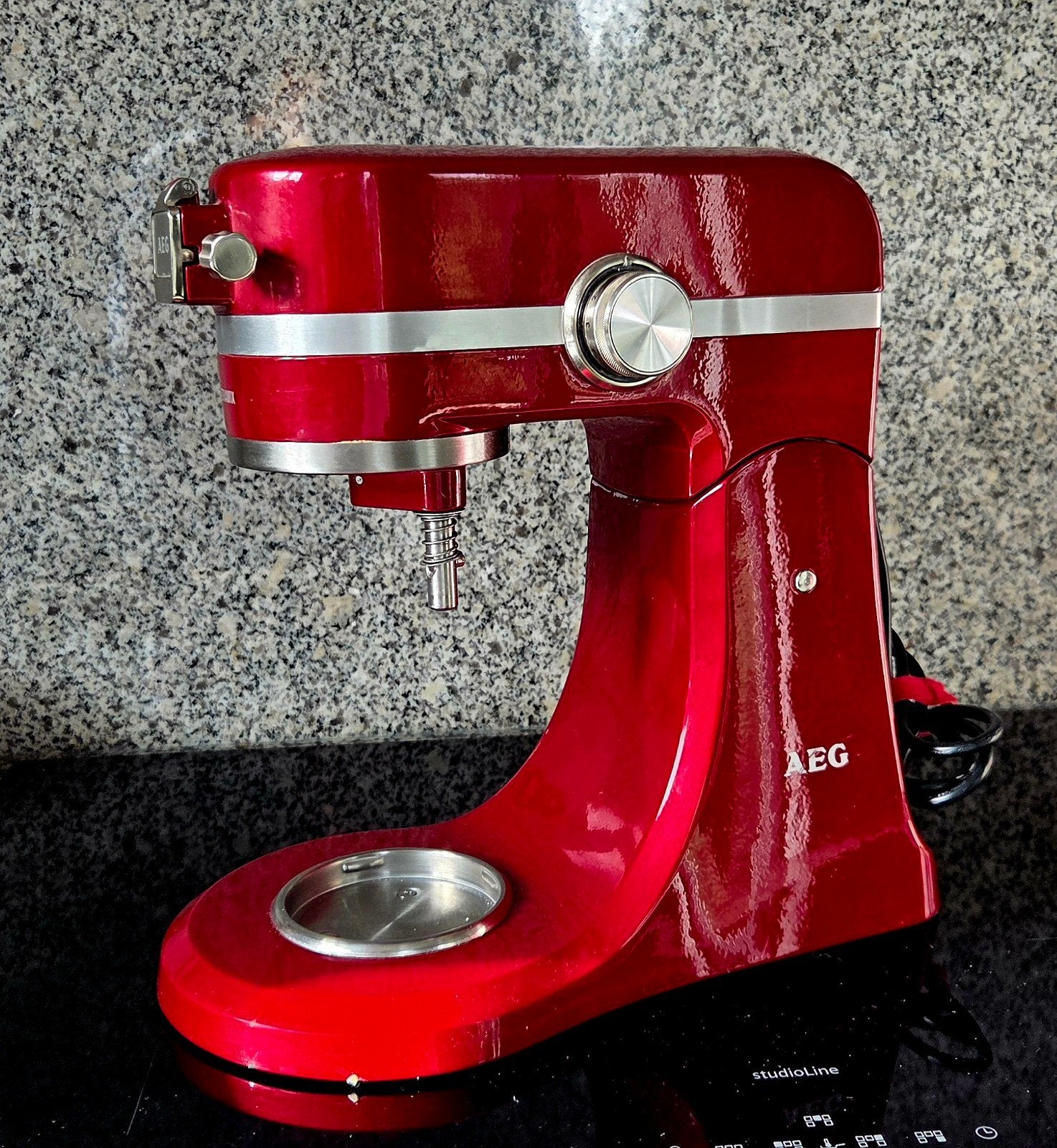 AEG Keukenmachine KM4000, Ophalen, Zo goed als nieuw, 3 snelheden of meer