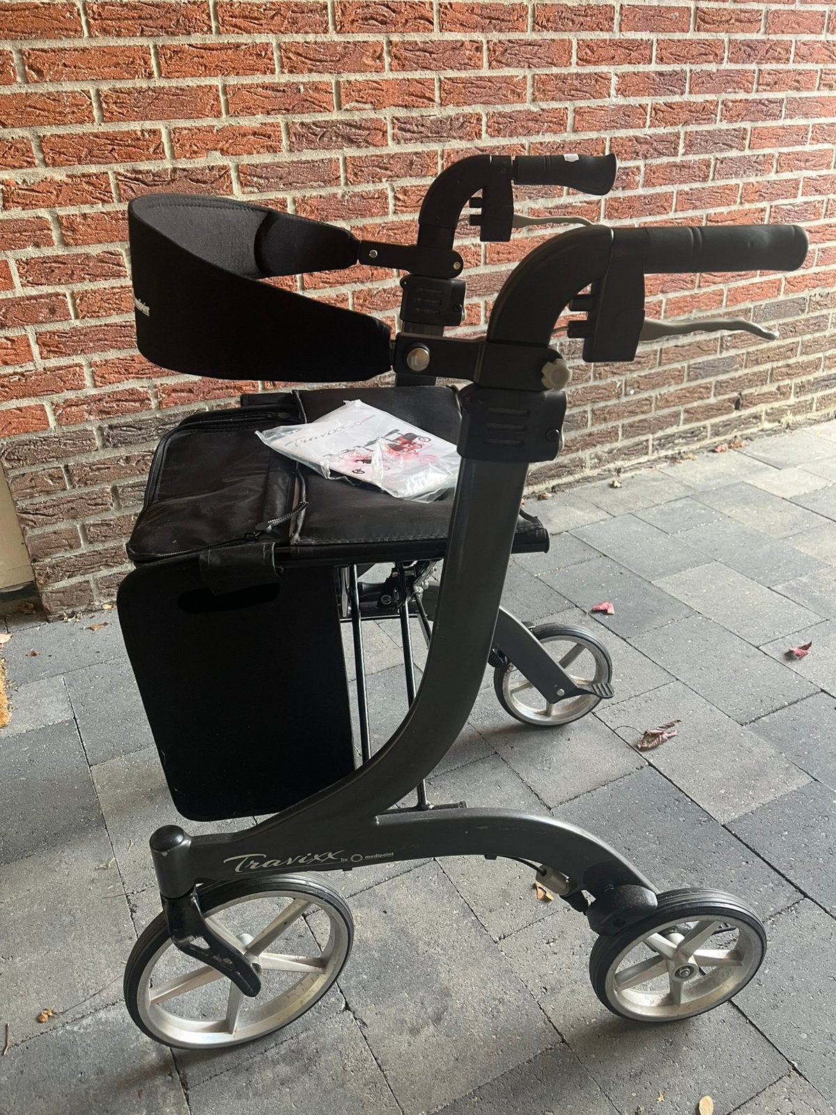 Travixx deluxe rollator maat m, Ophalen, Opvouwbaar, Gebruikt