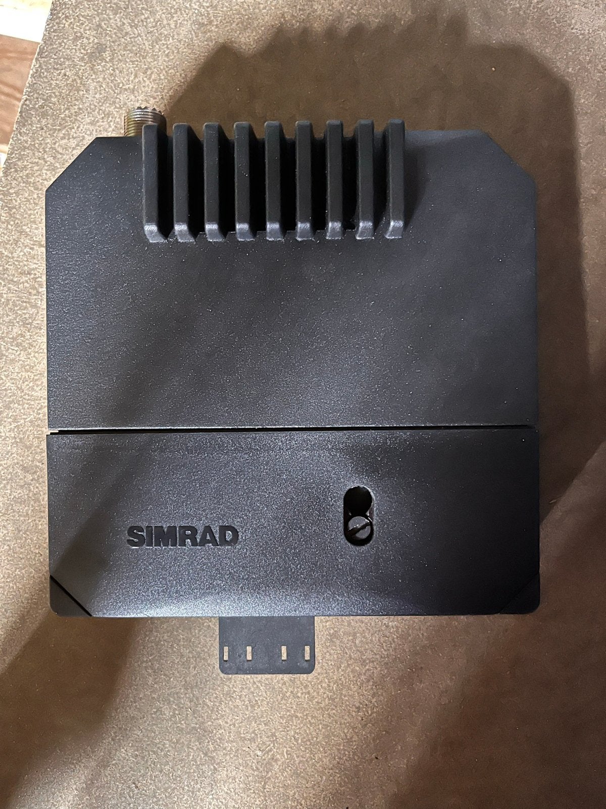 Simrad RS80B VHF Radio Marifoon Transceiver, Watersport en Boten, Navigatiemiddelen en Scheepselektronica, Ophalen of Verzenden