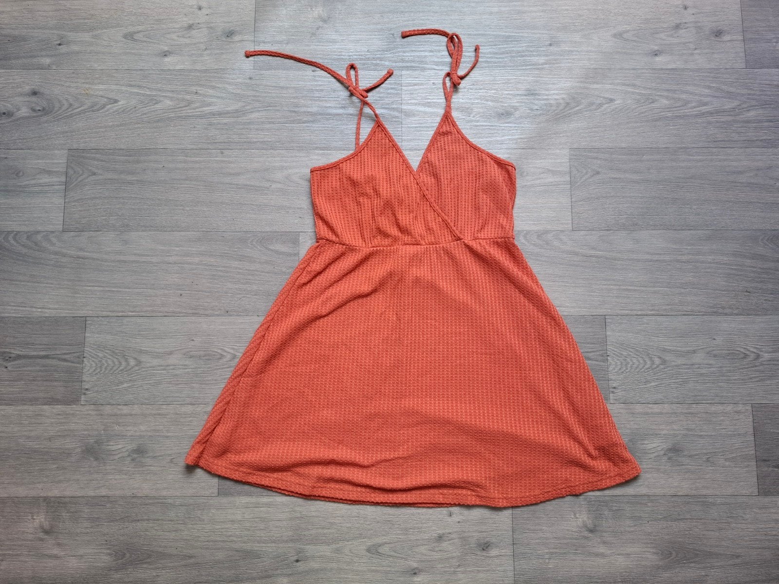 Leuke roodbruine oranje jurk spaghetti bandjes shein, Overige kleuren, Maat 42/44 (L), Ophalen of Verzenden, Zo goed als nieuw