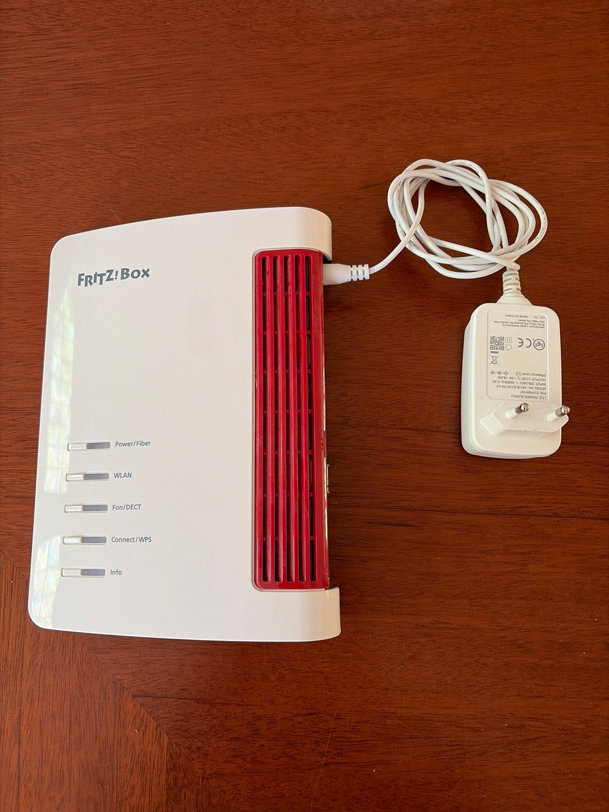 Fritzbox 5530 Fiber & Fritz Repeater 3000 AX Set, Verzenden, Zo goed als nieuw, Router met modem