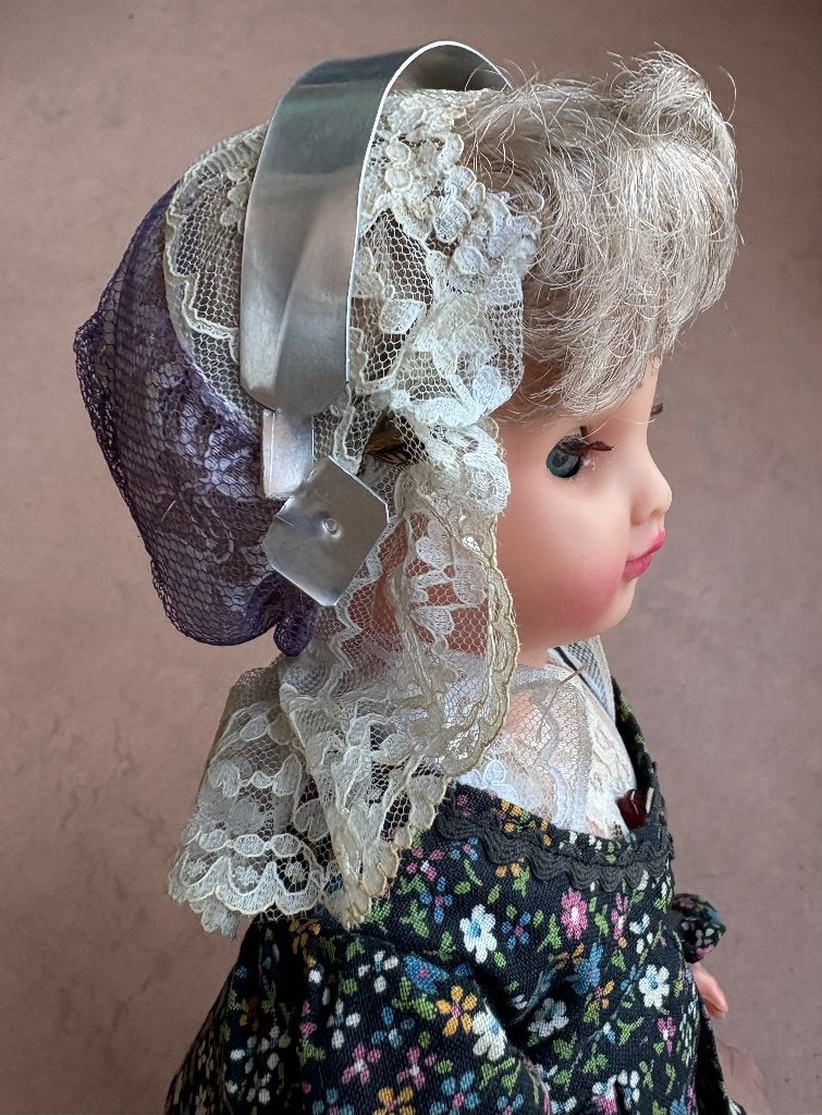 Vintage pop met klederdracht (Texel?), Antiek en Kunst, Ophalen of Verzenden