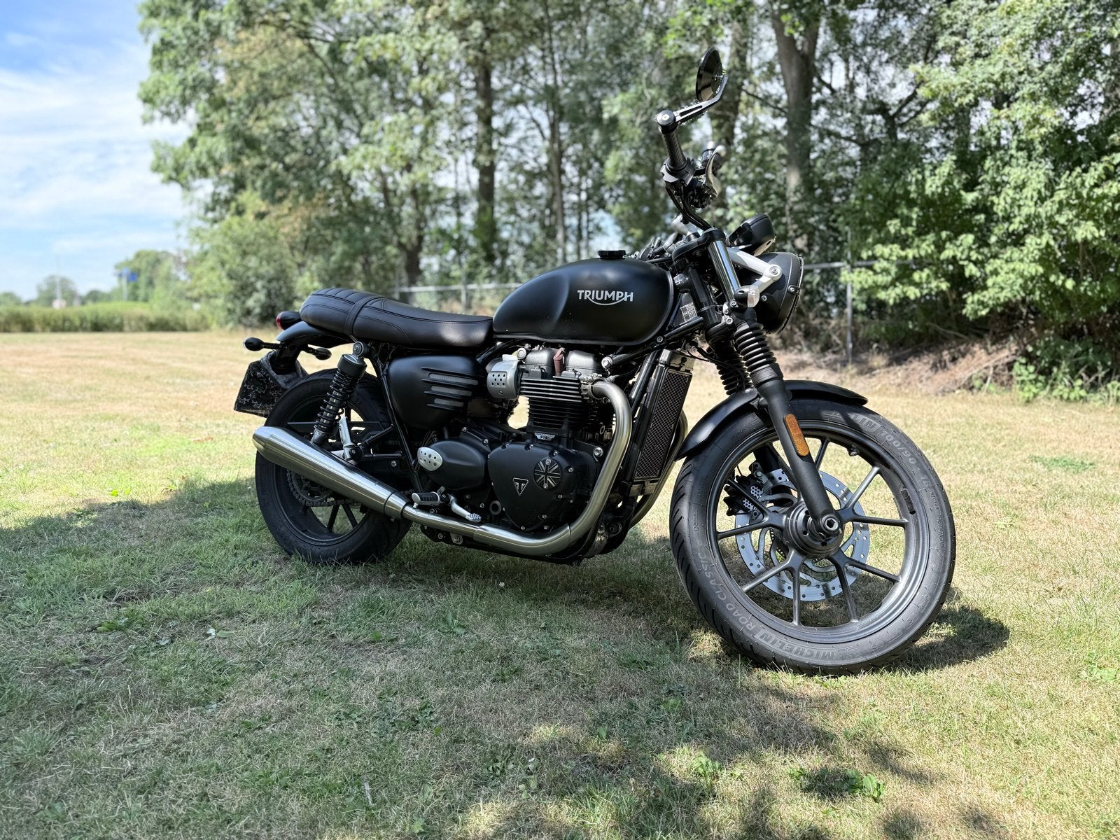 Zeer mooie Triumph Street Twin 900cc (custom), Motoren, Motoren | Triumph, 2 cilinders, Motorrijbewijs A, Gebruikt, 900 cc