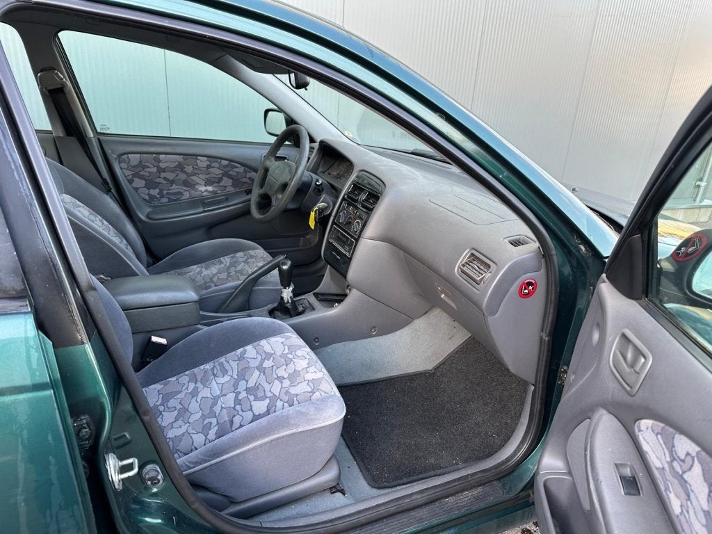 Toyota Avensis 1.8 Terra Leanburn AIRCO | NAP ! (bj 1998), foto 10