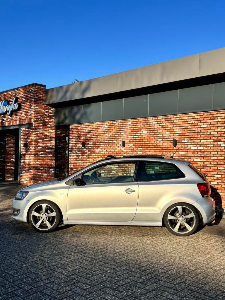 Volkswagen Polo 1.2 TSI 66KW 2012 Grijs, Voorwielaandrijving, Zwart, 4 cilinders, Leder en Stof
