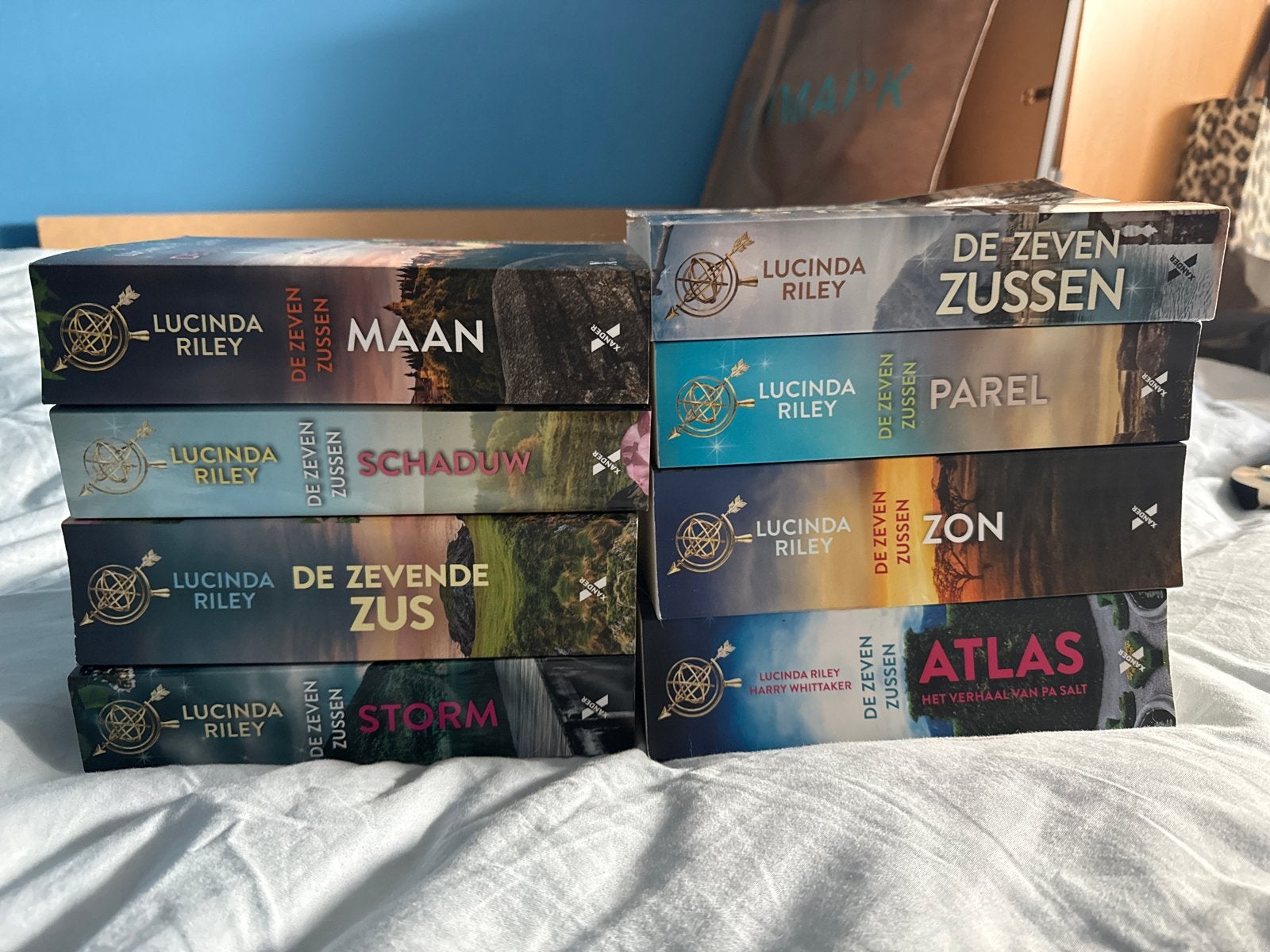 De Zeven Zussen serie - Lucinda Riley (8 boeken), Boeken, Ophalen, Gelezen, Nederland