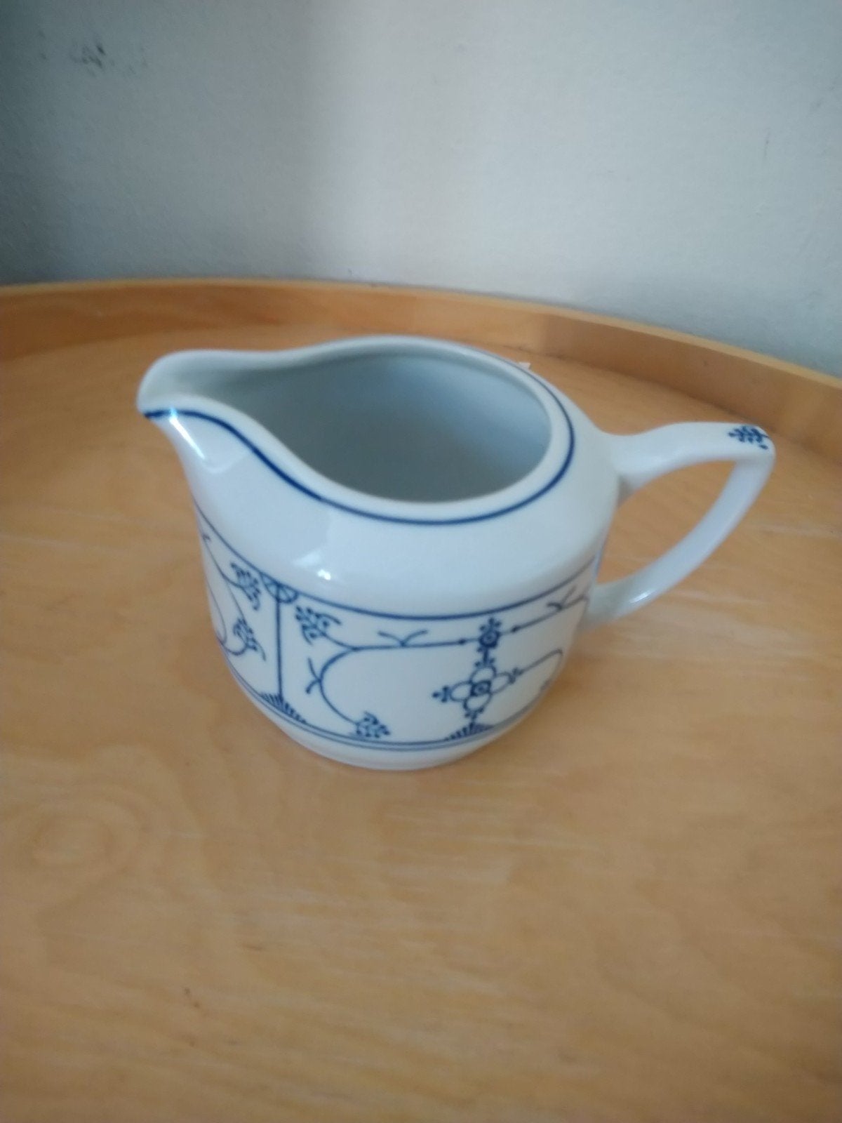 Jäger melkkannetje, Antiek en Kunst, Antiek | Servies los, Ophalen of Verzenden