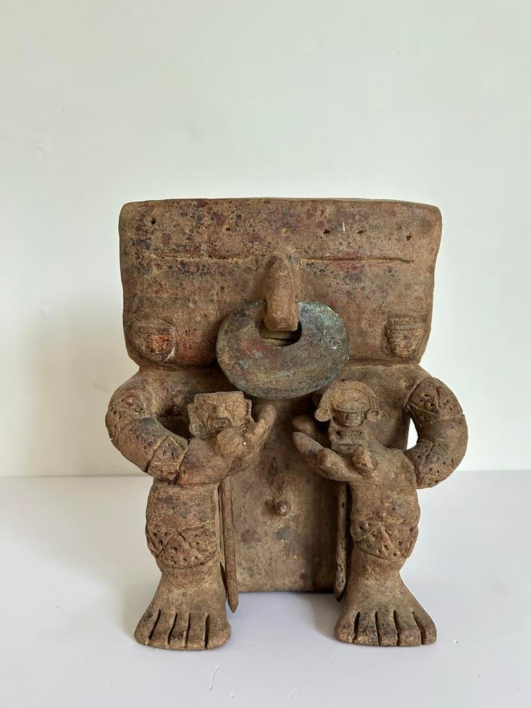 Oud Pre-Colombiaans Mannelijk Keramiek figuur, Quimbaya, Ophalen of Verzenden