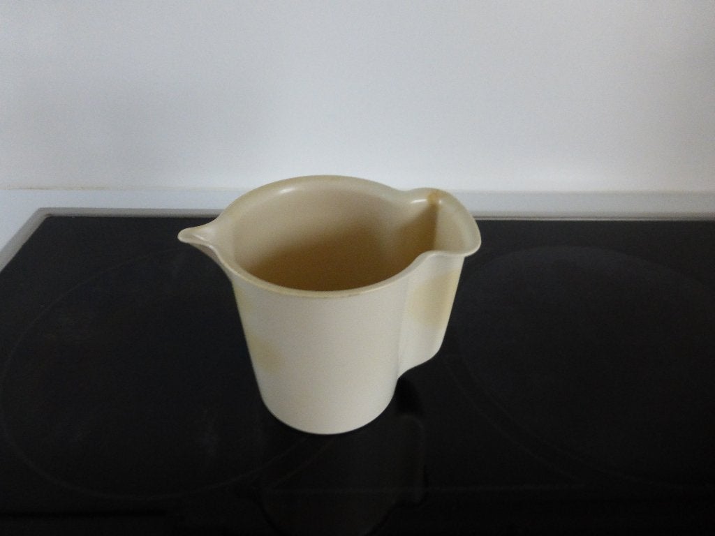Tupperware melkkan 1E of 2 nieuwe magnetron schaaltjes 1E, Kunststof, Overige merken, Overige typen, Ophalen of Verzenden
