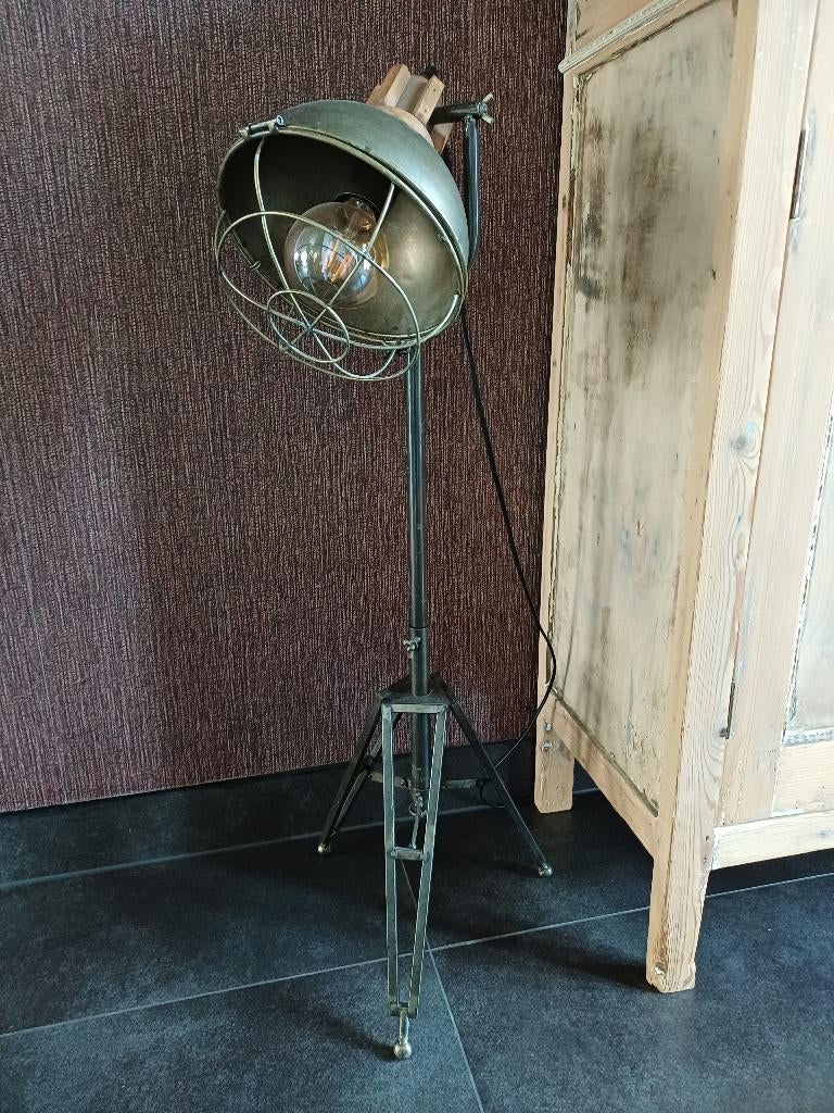 Lamp, Huis en Inrichting, Ophalen, Stoer, Zo goed als nieuw, Metaal