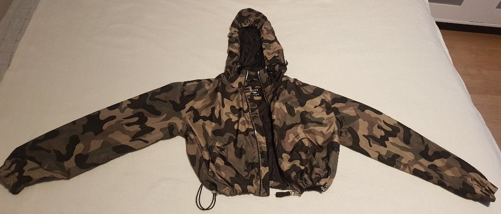 Bershka cropped leger jack army jas groen maat s jassen, Kleding | Dames, Verzenden, Bershka, Zo goed als nieuw, Jasje