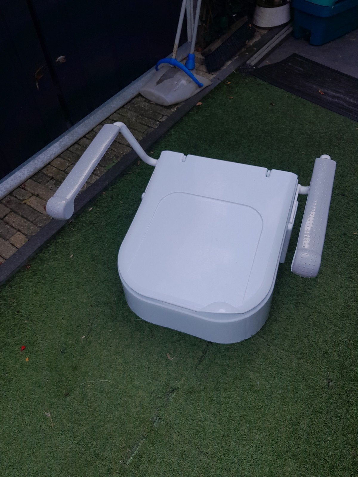 DRIVE Toiletverhoger, Ophalen, Gebruikt