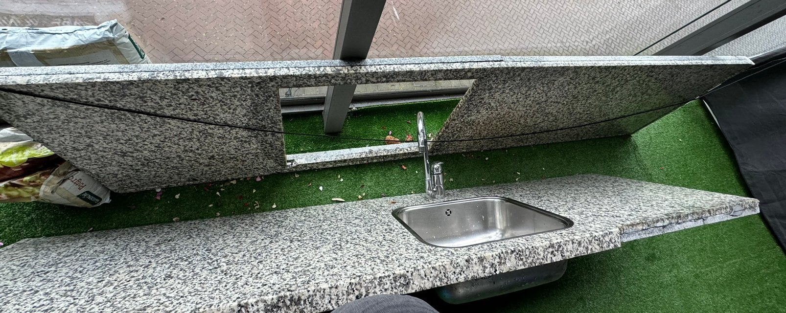 Natuursteen keukenblad (gratis meenemen!), Huis en Inrichting, Keuken | Complete keukens, Ophalen, Gebruikt, Graniet of Steen
