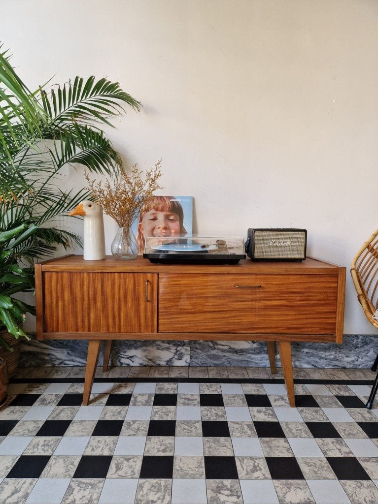 Vintage midcentury dressoir | platenspeler meubel | kast, Ophalen, Gebruikt, 100 tot 150 cm, Met deur(en)