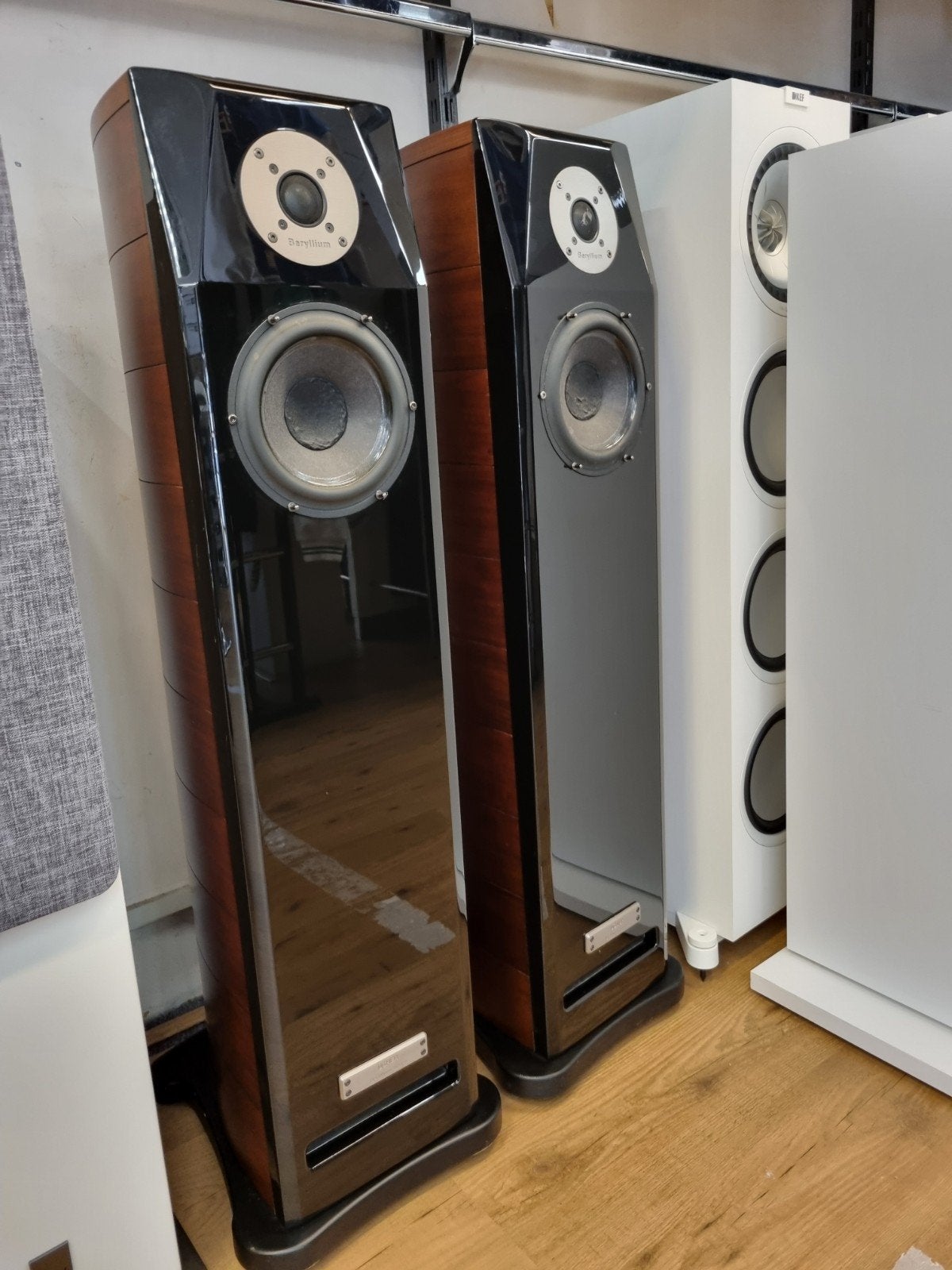 ✅Usher Mini Dancer Beryllium Vloerstaande inTopstaat!, Stereo speakers, -, -, Zo goed als nieuw