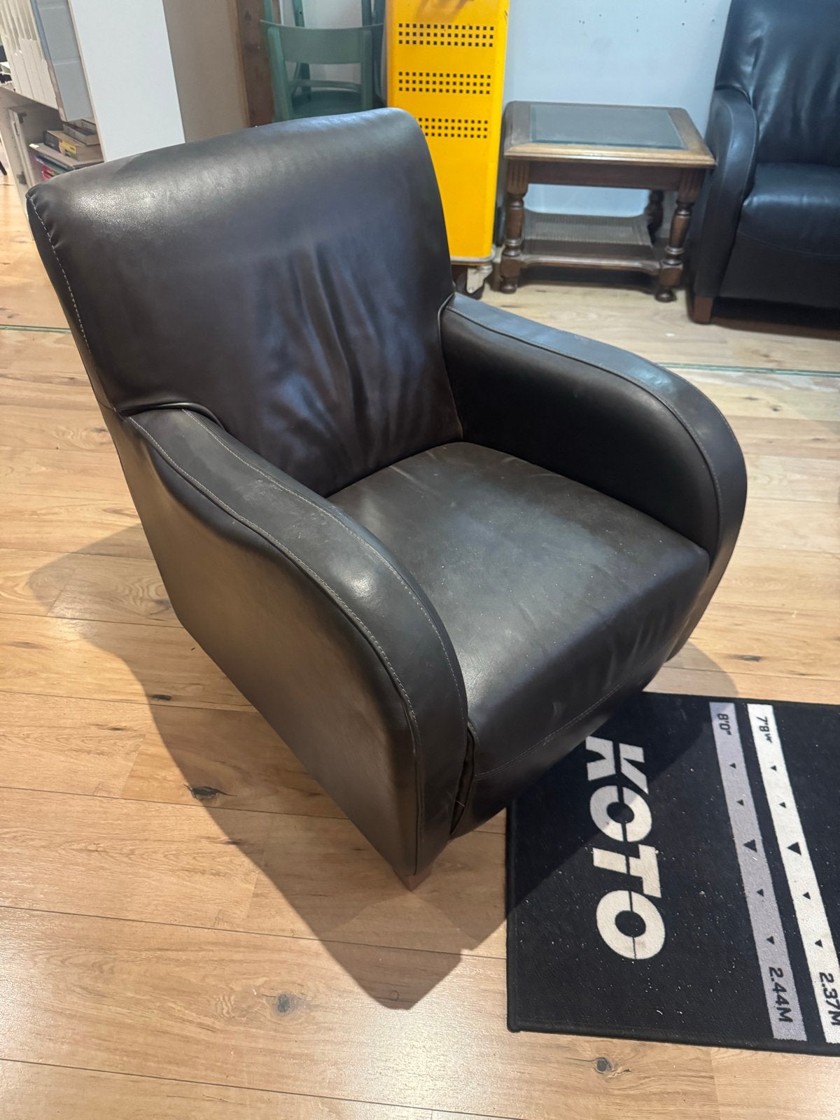 2 Bruine Lederen Stoelen - Nog Netjes, Ophalen, Zo goed als nieuw, Leer, 75 tot 100 cm