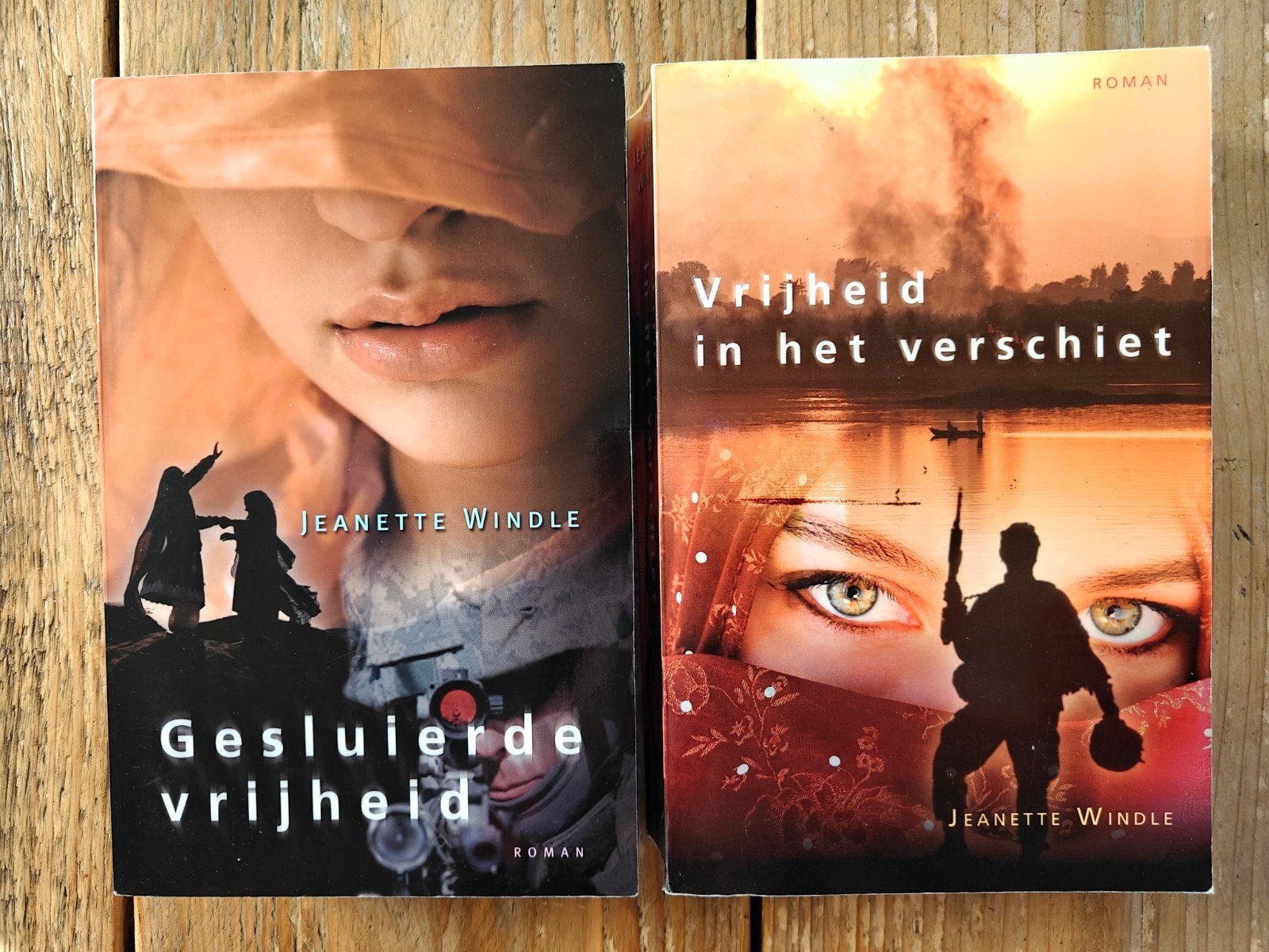 Serie:  Vrijheid van Jeanette Windle., Boeken, Ophalen of Verzenden, Zo goed als nieuw