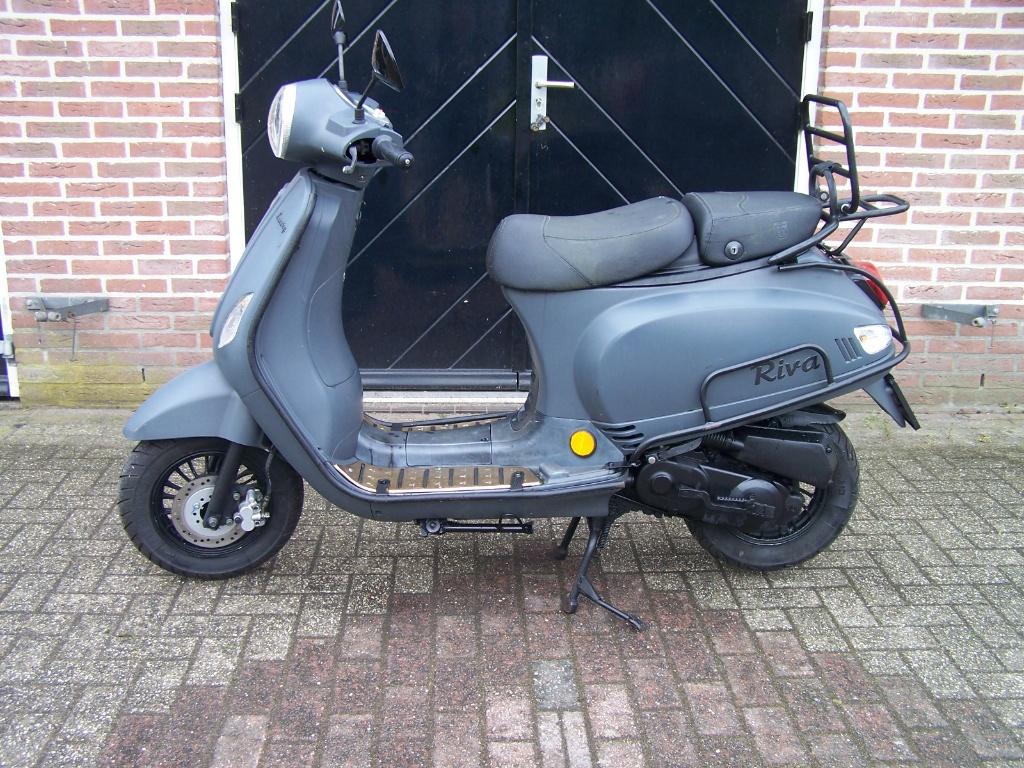 BTC riva scooter , retro scooter , RG50 scooter , AGM retro, Ophalen, Gebruikt, Benzine, Overige merken