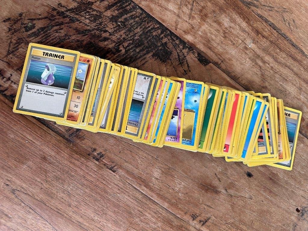 100 oude pokemon kaarten 1995-2000, Verzenden, Gebruikt, Meerdere kaarten