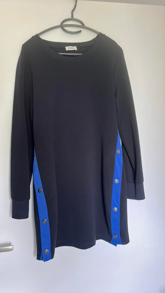 Anna blue jurk zwart L nieuw, Kleding | Dames, Jurken, Ophalen of Verzenden, Zo goed als nieuw, Zwart, Boven de knie