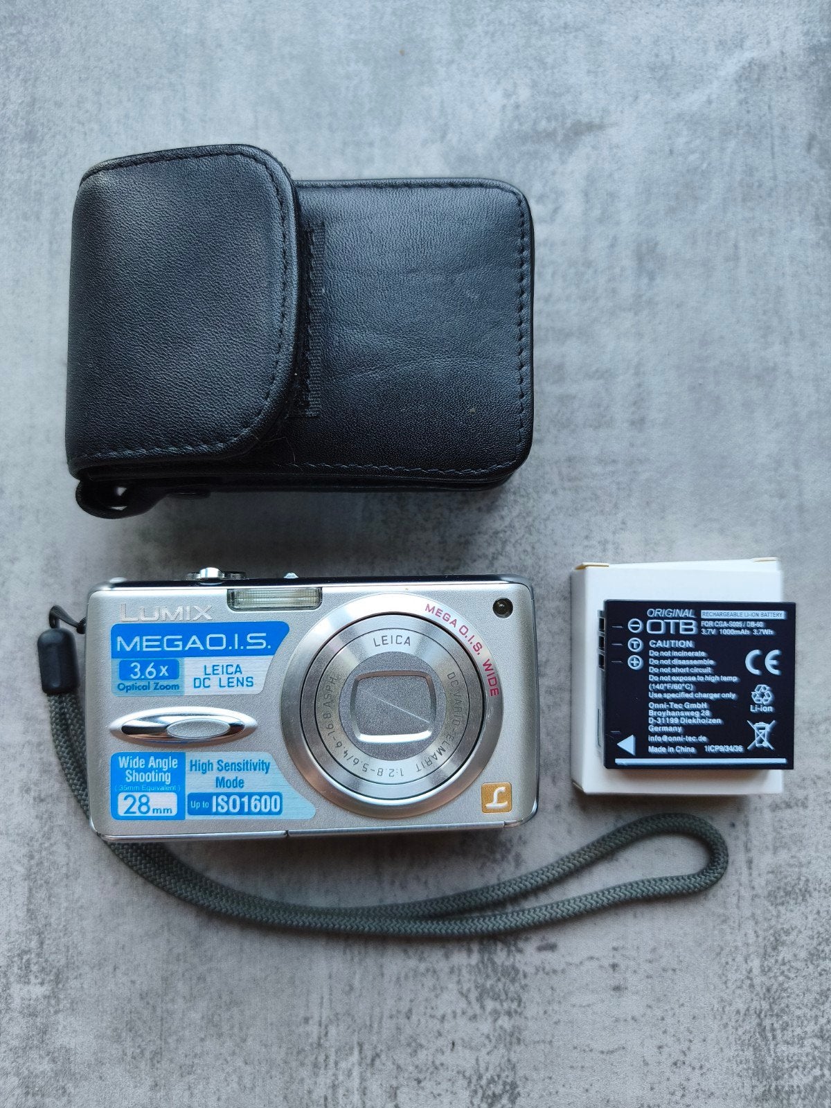 Panasonic lumix DMC-FX01 digitale camera + hoesje(werkend), Ophalen of Verzenden