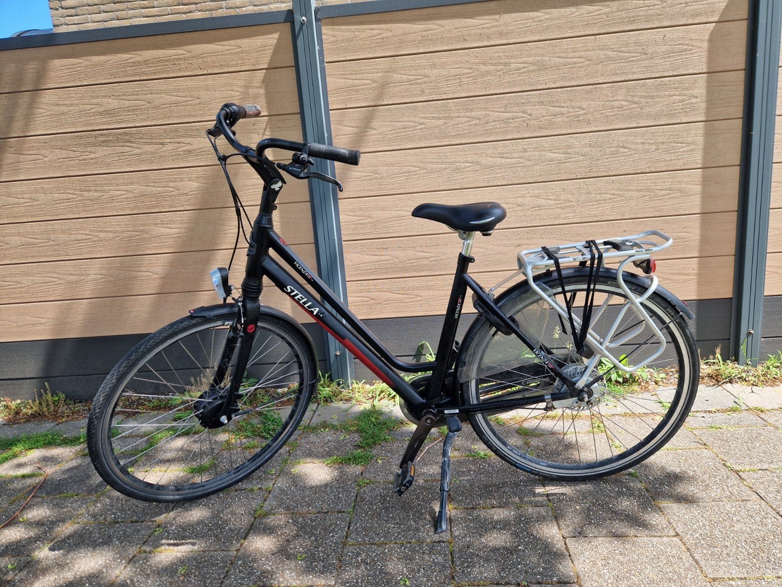 Mooie STELLA 28 inch 8 versnellingen, Minder dan 10 versnellingen, Zo goed als nieuw, 50 tot 53 cm, Ophalen