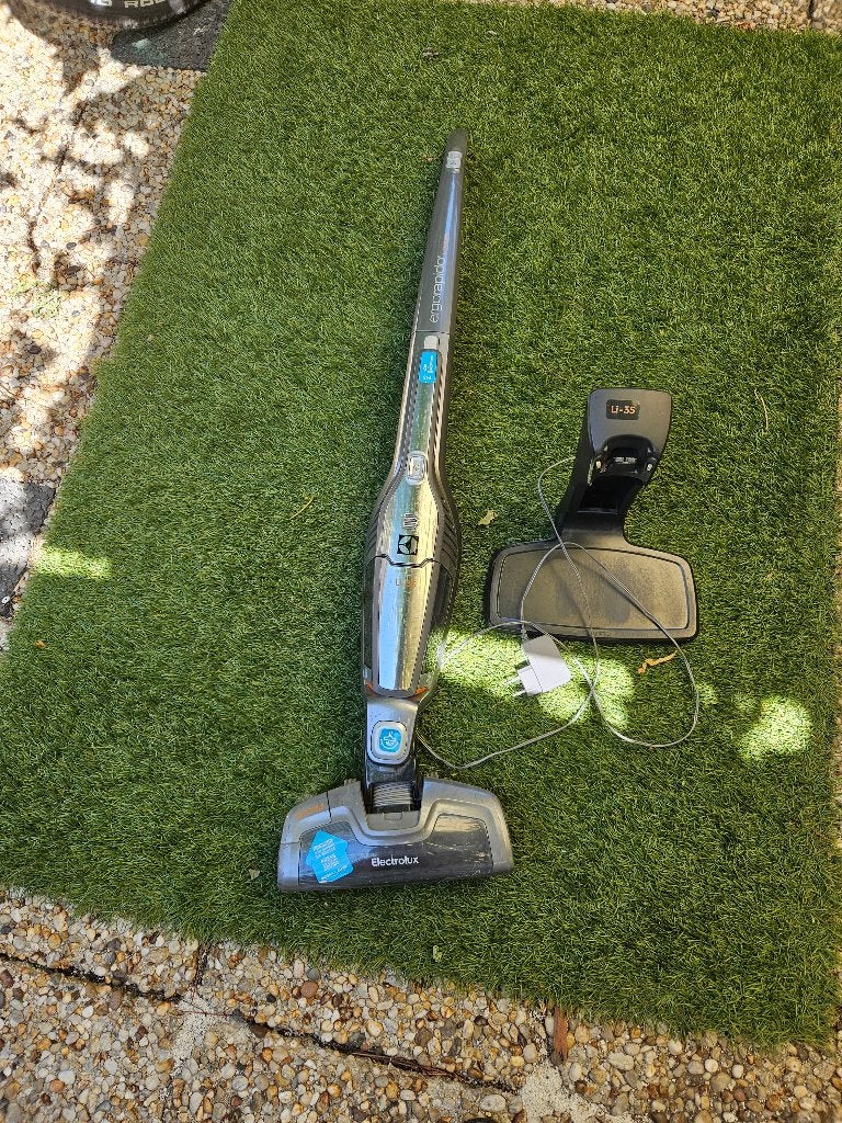 Electrolux Ergorapido Li-35 draadloze steelstofzuiger, Witgoed en Apparatuur, Stofzuigers, Ophalen of Verzenden