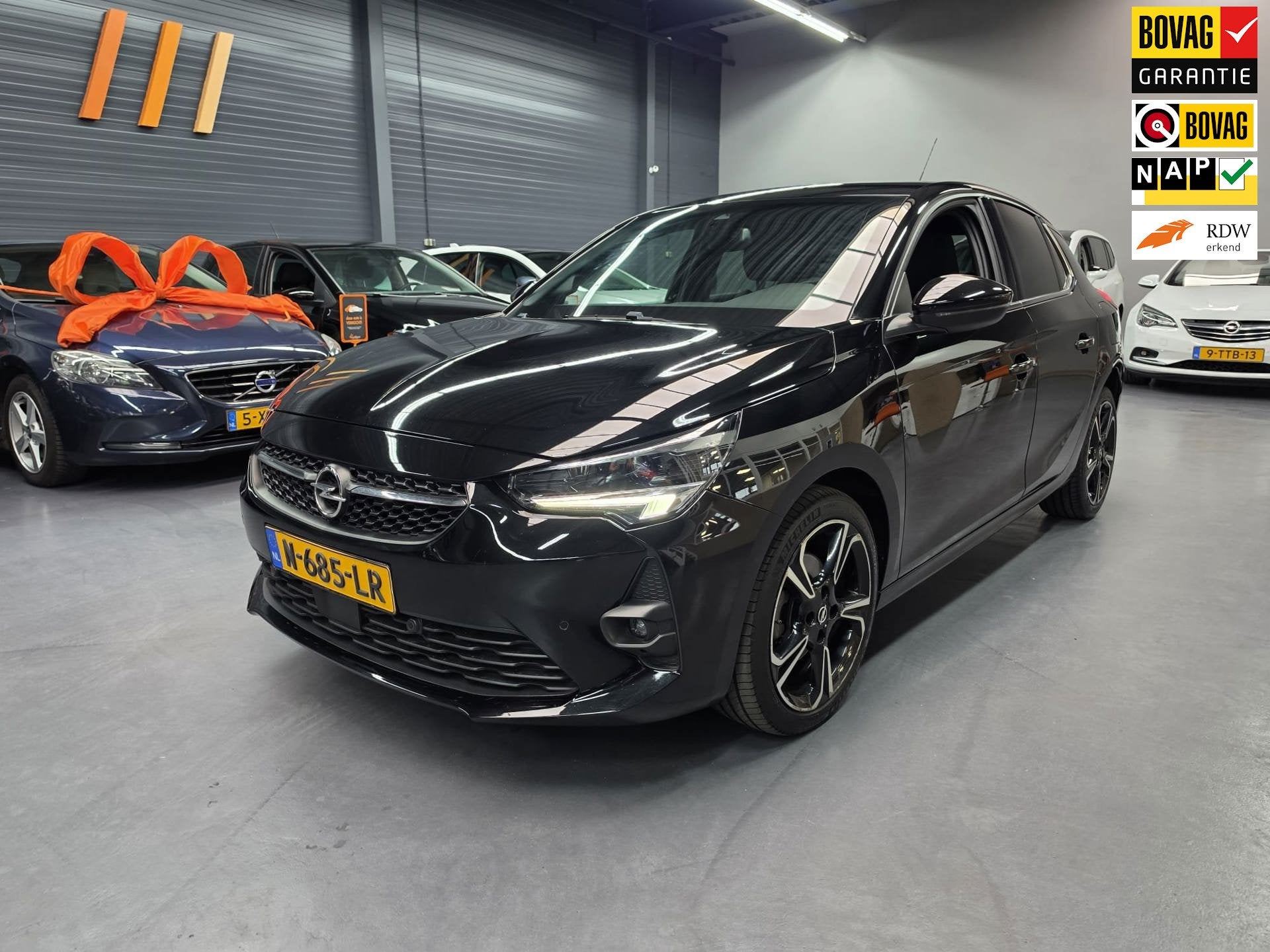 Opel Corsa 1.2 Ultimate MASSAGE LED XL SCHERM STOEL/STUURVER, Auto's, Dealer onderhouden, 101 pk, Gebruikt, Euro 6